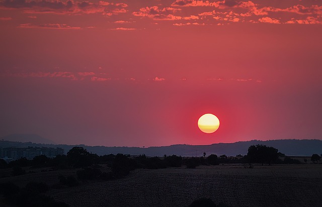 Rüyada Güneş Gözlüklü Erkek Görmek