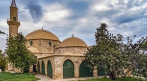 Rüyada Hala Gelini İle Konuşmak