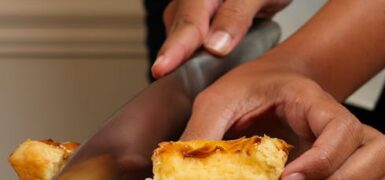 Rüyada Birine Bıçak Fırlatmak