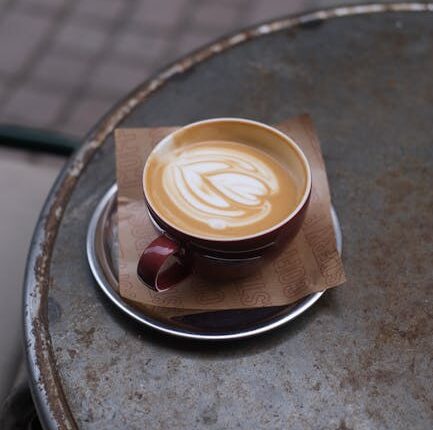 Rüyada Birinin Süt İçtiğini Görmek