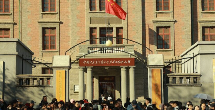 Rüyada Bir Yerin Bombalandığını Görmek