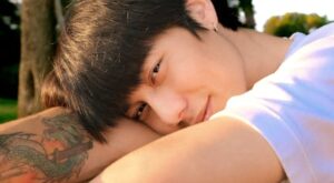 Rüyada Köpek Dövmek