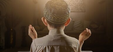 Rüyada Teheccüd Namaz Kılmak