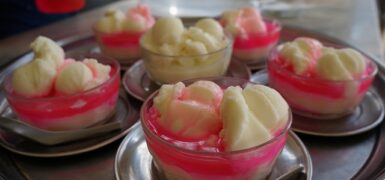 Rüyada Tepsi Tepsi Tatlı Görmek