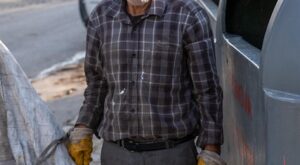 Rüyada Yaşlı Kadının Evini Temizlemek