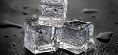 Rüyada İç Çamaşırıyla Dolaşmak