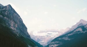 Rüyada Beyaz Bulutların Üstünde Olmak